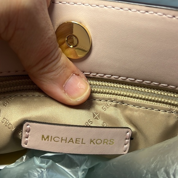 Michael Kors Pink Shoulder Bag (Nicole) NWT - Picture 4 of 5